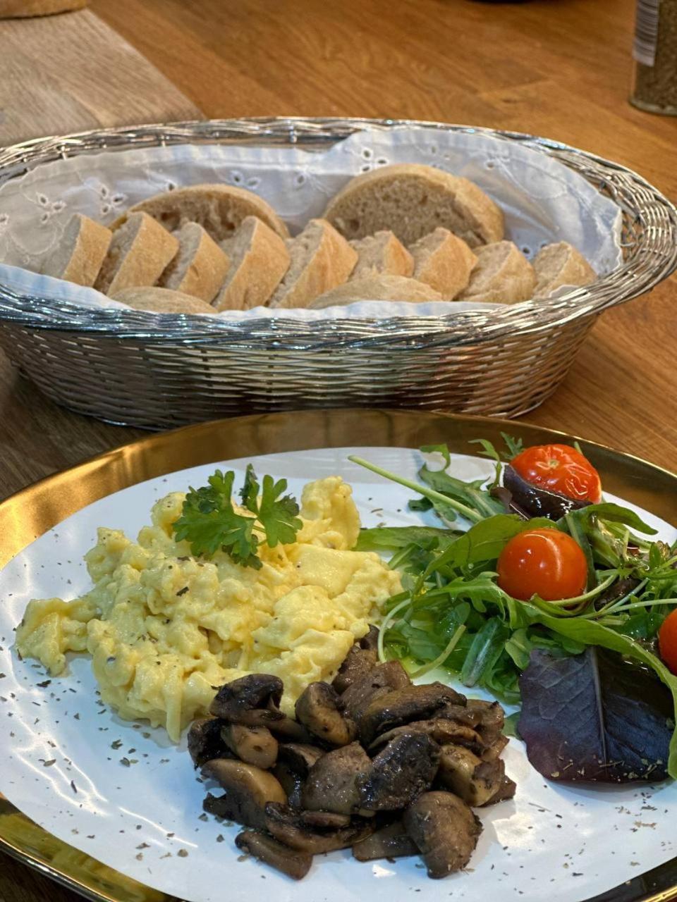 Awakening Alchemy Retreat Centre Bed & Breakfast Inverurie Dış mekan fotoğraf