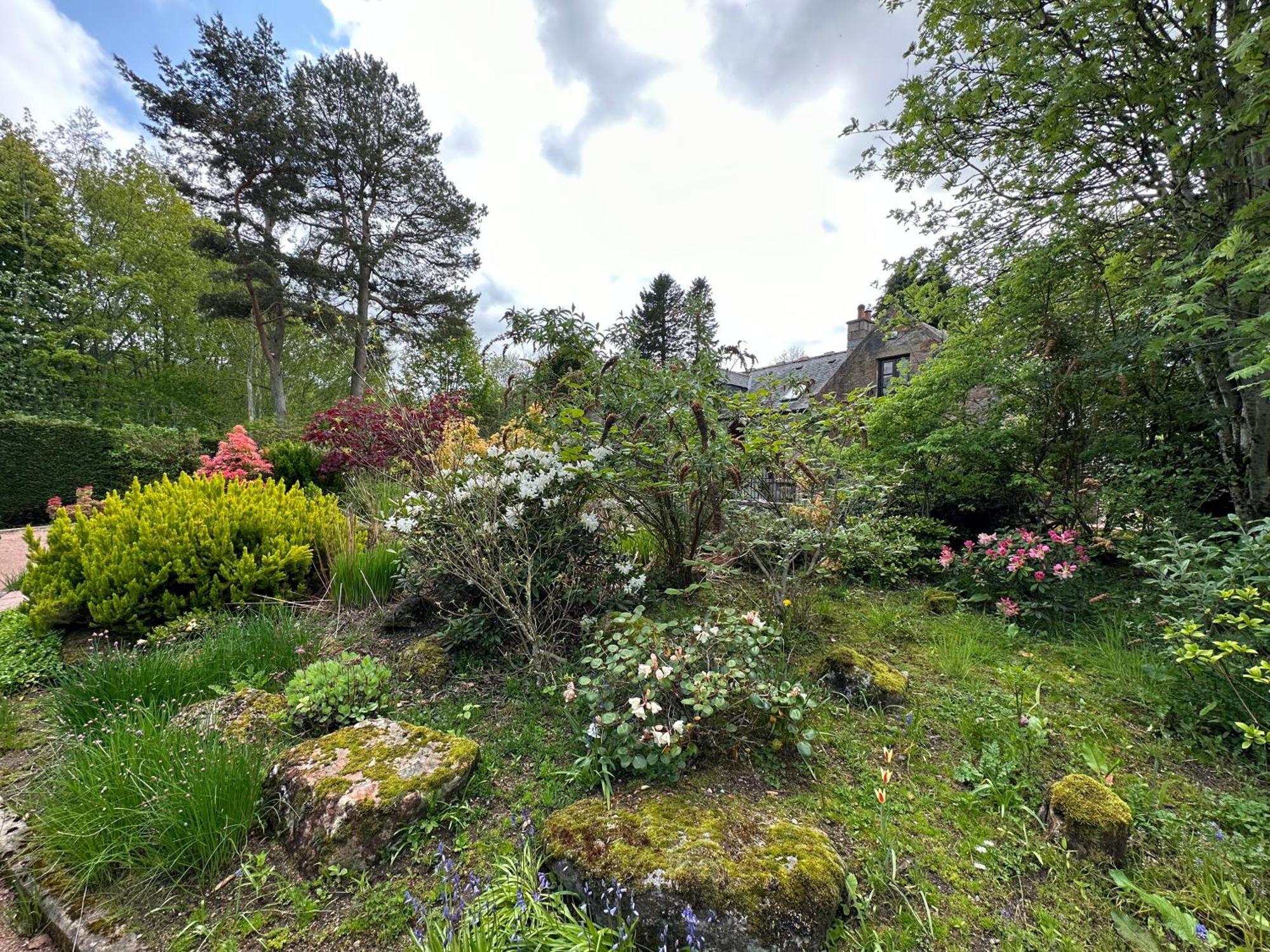 Awakening Alchemy Retreat Centre Bed & Breakfast Inverurie Dış mekan fotoğraf